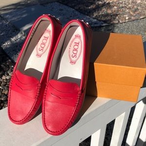 Red Tods Rubber Mocassin